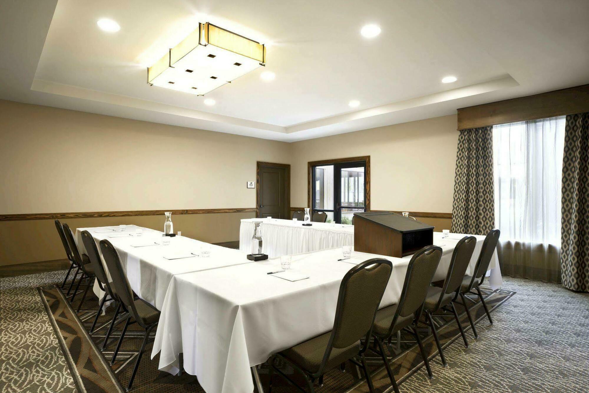 Homewood Suites By Hilton Kalispell Exterior foto